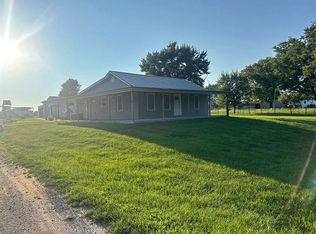3129 Highway M, Maywood, MO 63454