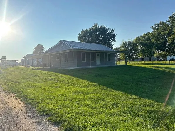 3129 Highway M, Maywood, MO 63454