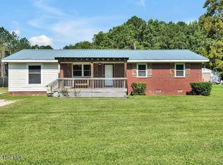 1677 Us Highway 117 S, Burgaw, NC 28425