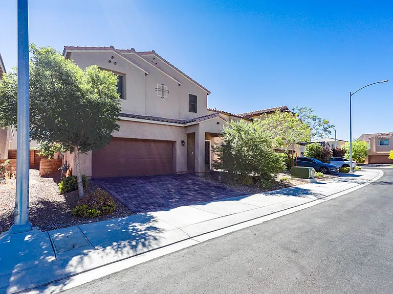 5650 Adobe Jack St — Photo 2