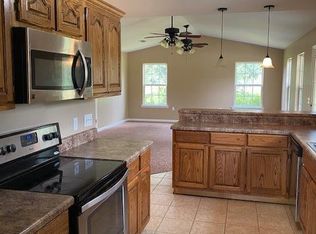 6545 Grande Oak Loop, Grand Ridge, FL 32442