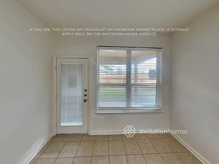 17247 Marquette Point Ln — Photo 9