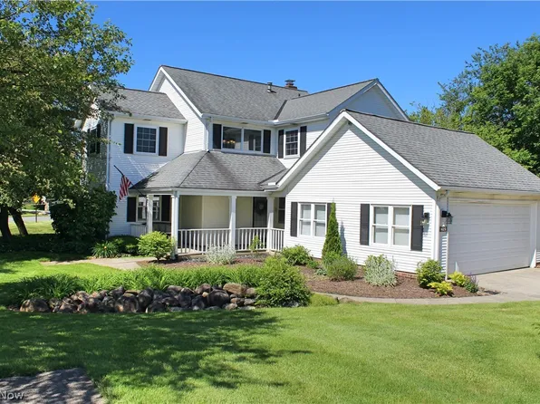 1425 Chestnut Knl, Broadview Heights, OH 44147