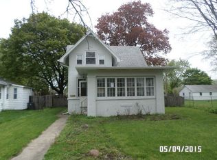 2817 Emmaus Ave, Zion, IL