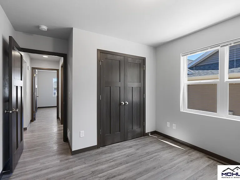 1739 Honor St — Photo 11