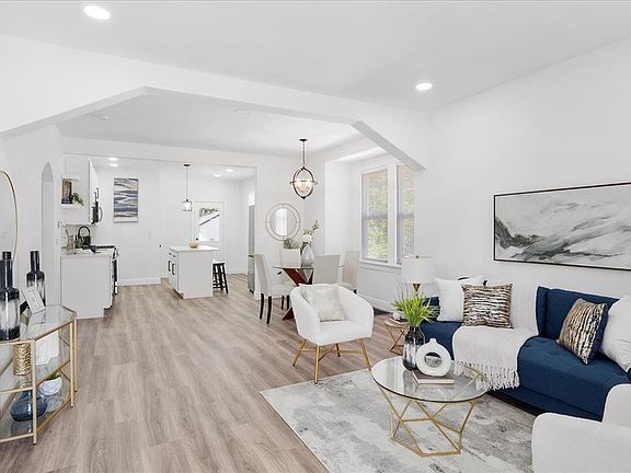 5th image of 9019 Forest Ave