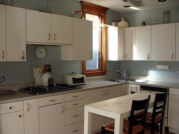 Unit 1 Kitchen