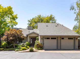 171 Cypress Point Way, Moraga, CA 94556