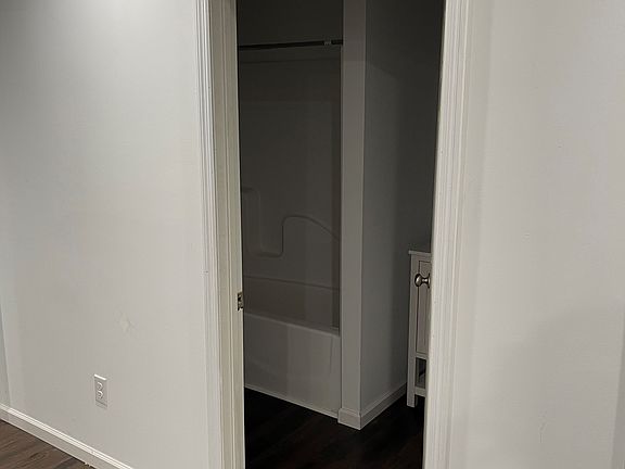 5th image of 827 Old Corbin Pike Rd #3
