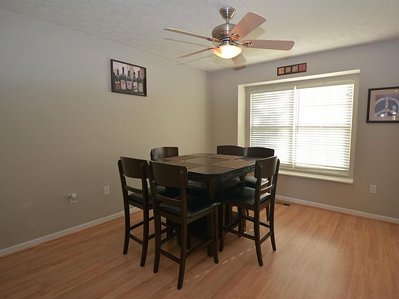 3rd image of 6014 Driftwood Ct