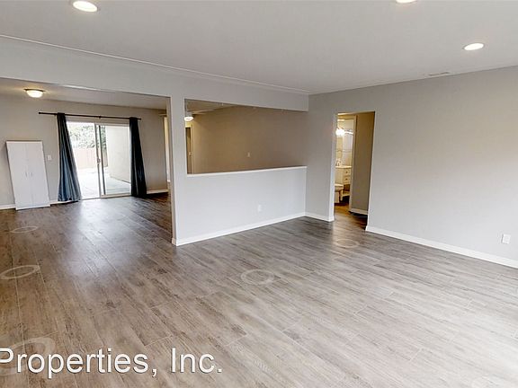 3rd image of 5061 Art St