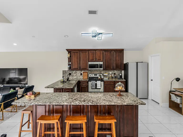 22625 Blue Fin Trl — Photo 15