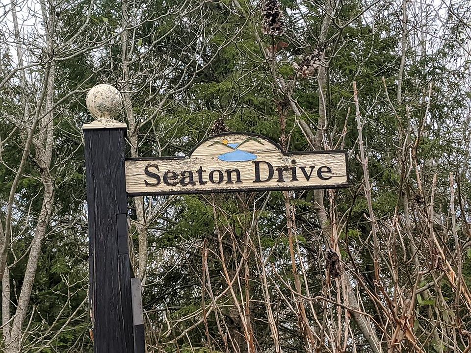 2nd image of 470 Seaton Dr