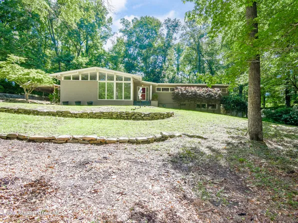 1500 Lake Cir, Alexander City, AL 35010