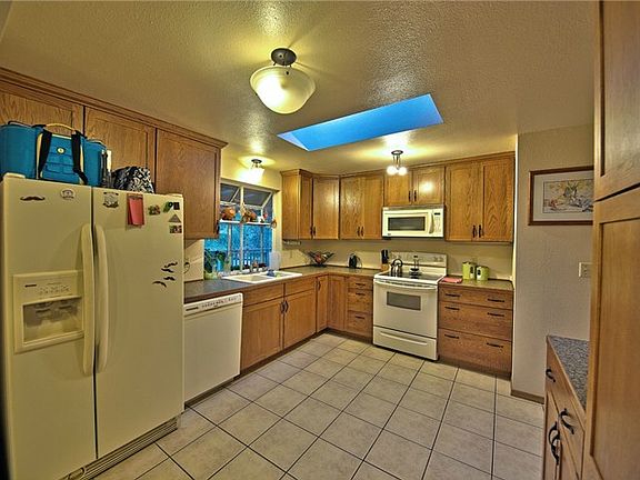 4th image of 810 141st St Ct S