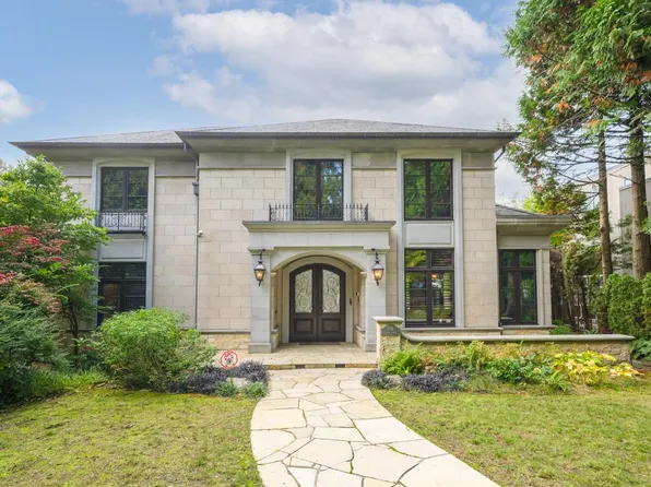 1198 W 55th Ave, Vancouver, BC V6P 7A1