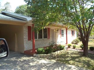 728 Bellaire Dr, Hot Springs, AR 71901