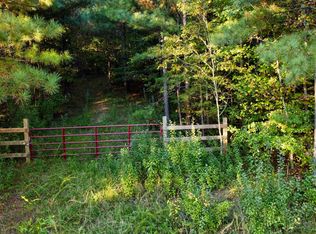 17 Rugby Pkwy #52, Rugby, TN 37733