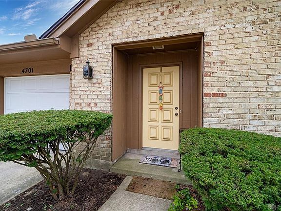 3rd image of 4701-4703 Foxdale Dr
