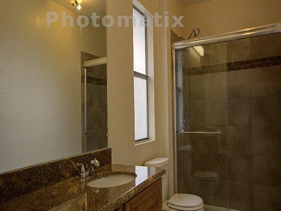 4th image of 602 Martinique Ct