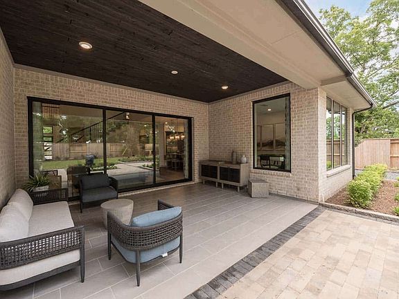 Representative Only Verona plan Covered Outdoor Living