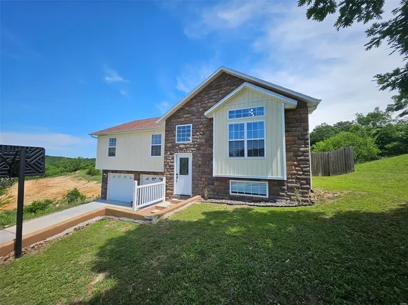 16174 Haidyn Rd, Saint Robert, MO 65584