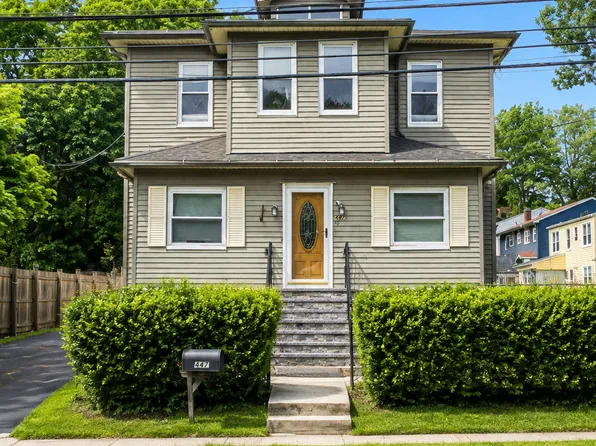 447 Ellis Street, New Britain, CT 06051