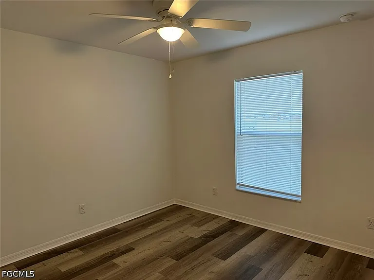 2207 NE 15th Ln — Photo 22