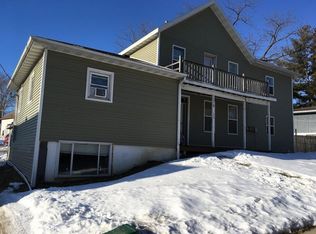 205 E Cedar St APT 3, Platteville, WI 53818