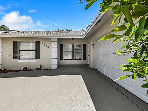 3rd image of 7358 Willow Springs Cir S
