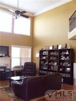 5th image of 501 Tarver Ct