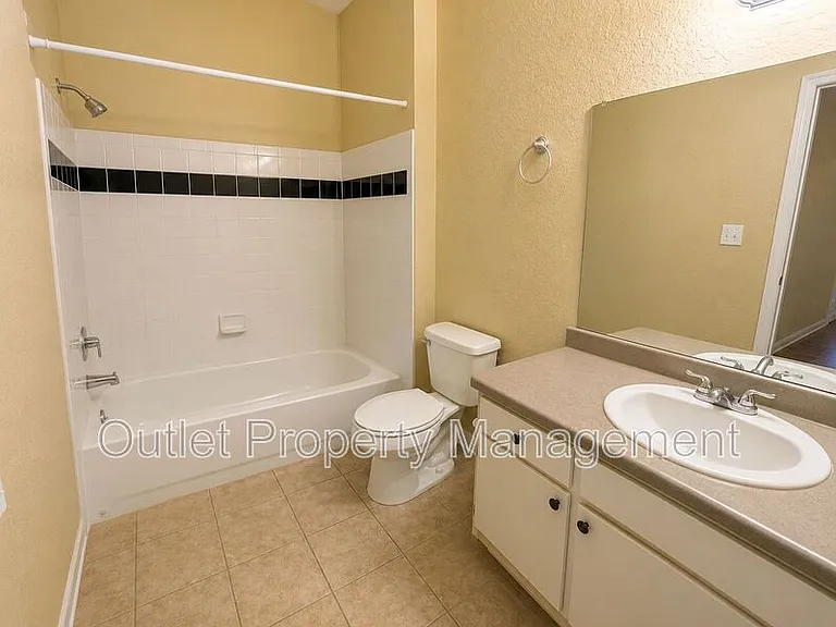 6071 Westgate Dr #334 — Photo 6