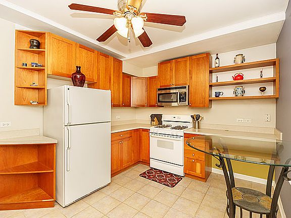 4th image of 1431 W Leland Ave #G
