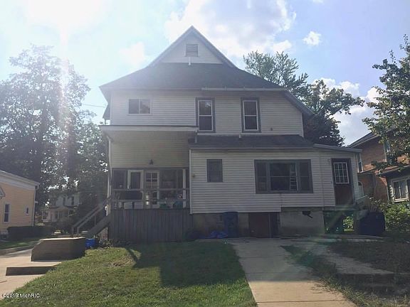 2nd image of 33 S Broad St