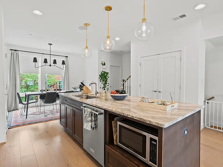 1602 Beason St #1 — Photo 11