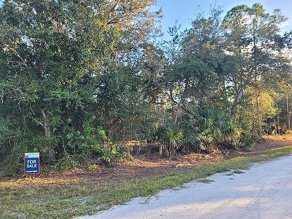 3rd image of 13142 Mizell Ave