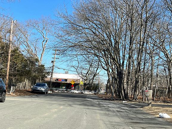 4th image of 3 Park Ave