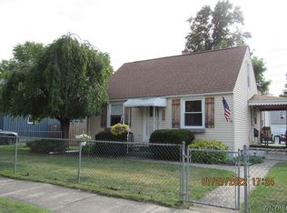 350 75th St, Niagara Falls, NY 14304