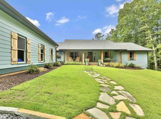 370 Quarters Rd, Fayetteville, GA 30215