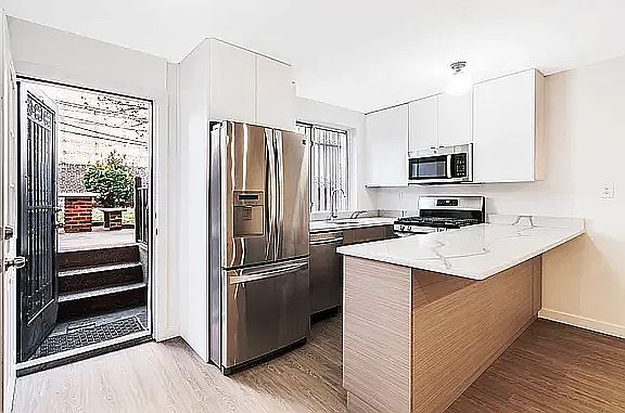 2nd image of 189 Amity St #1