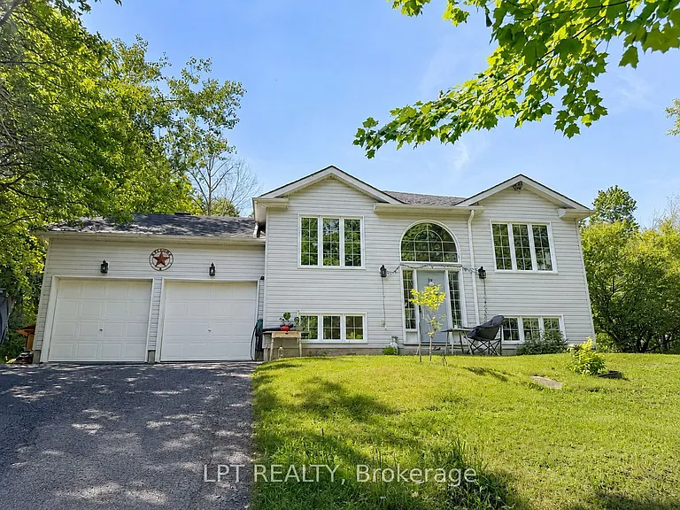 144 Shoreline Dr — Photo 1