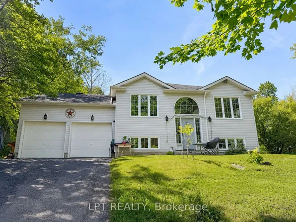 144 Shoreline Dr, Oro Medonte, ON L0L 1T0