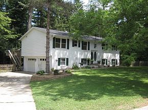 1st image of 4002 W Glen Oaks Dr