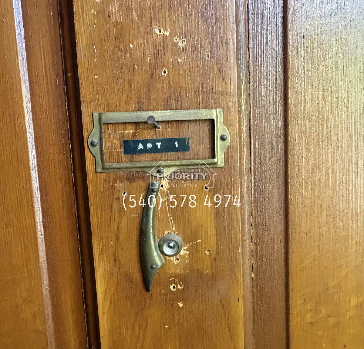 408 E Market St — Photo 2