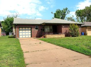 354 S Derby Ave, Derby, KS 67037