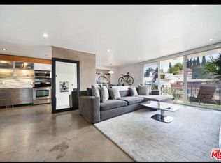 2260 N Cahuenga Blvd, Los Angeles, CA 90068