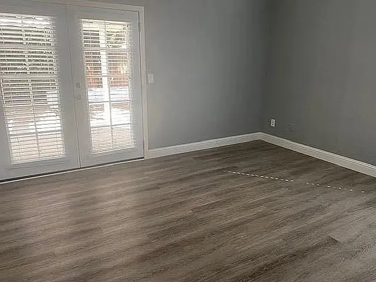 820 Teton Ln — Photo 9