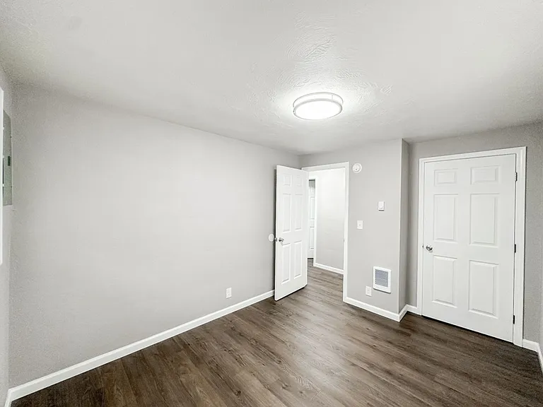 Oak Village West — Photo 17