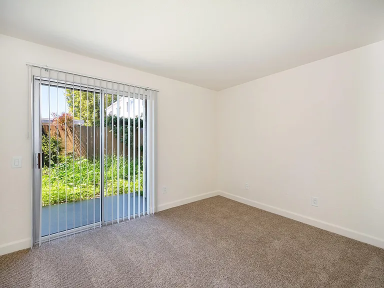 Elan Carlsbad Shores — Photo 21