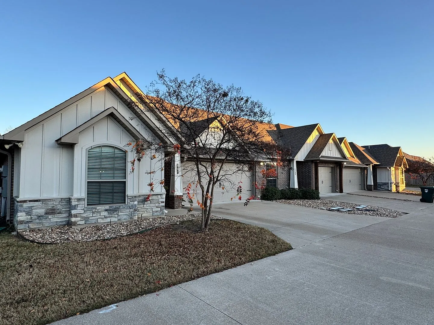 Amberwood Townhomes — Photo 4